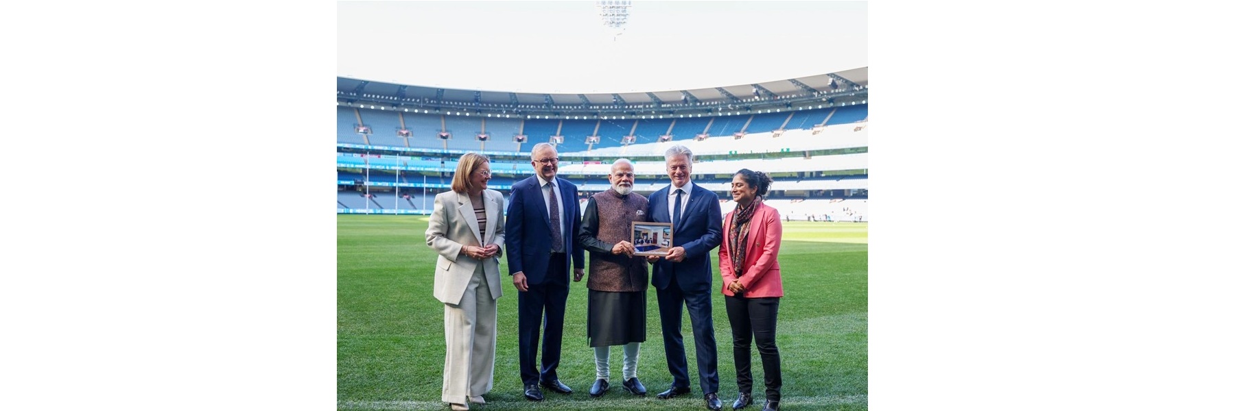 PM visits Melbourne Cricket Ground, in Australia