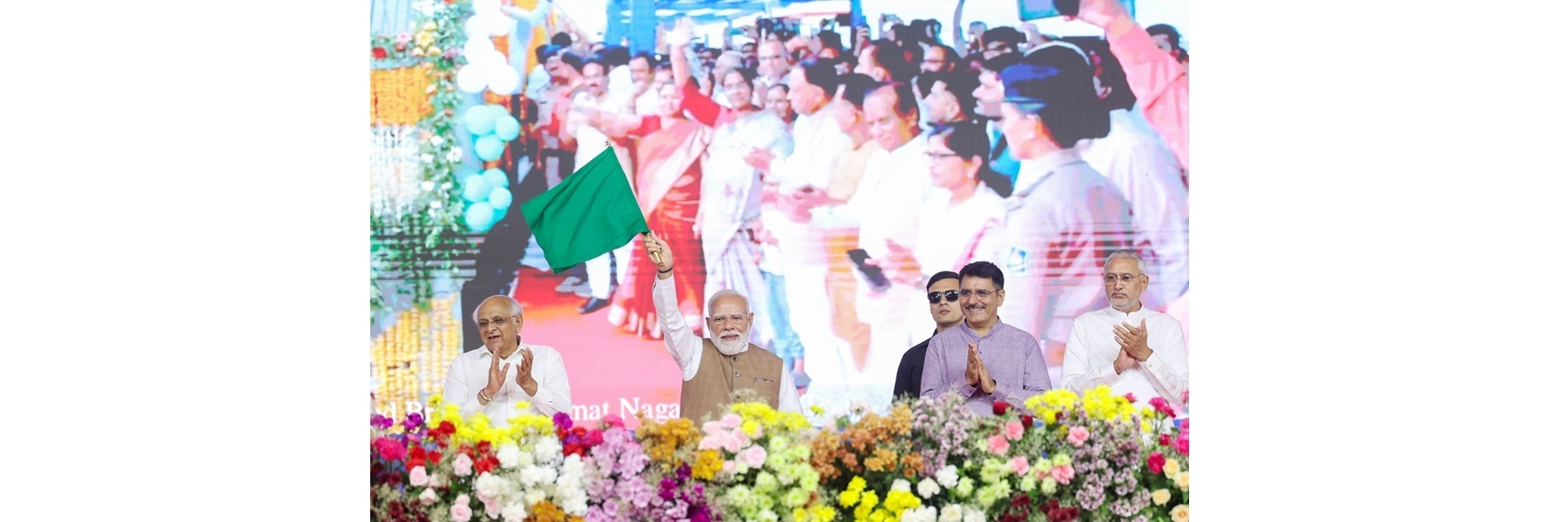  PM lays the foundation stone, inaugurates and dedicates to the nation various projects, in Vav-Tharad, Gujarat