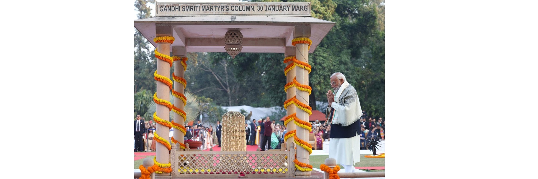 PM performing parikrama at the Gandhi Smriti on the occasion of the Martyrs’ Day, in New Delhi
