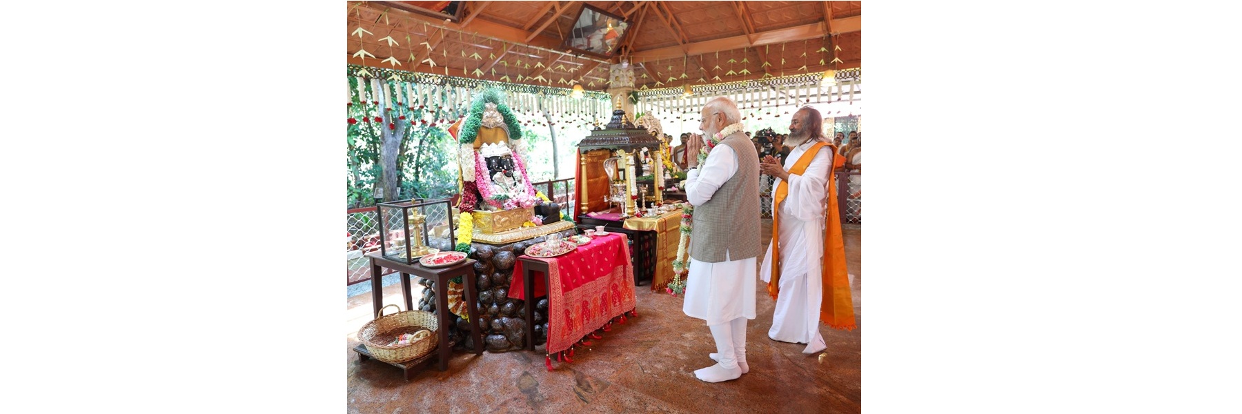 PM offers prayers at the Ganesh Temple at the Art of Living Foundation International Centre campus, in Bengaluru
