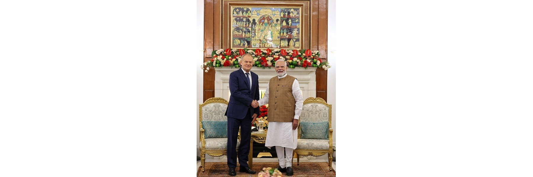 PM holds a bilateral meeting with the Prime Minister of the Republic of Poland, Mr. Donald Tusk at Hyderabad House, in New Delhi 
